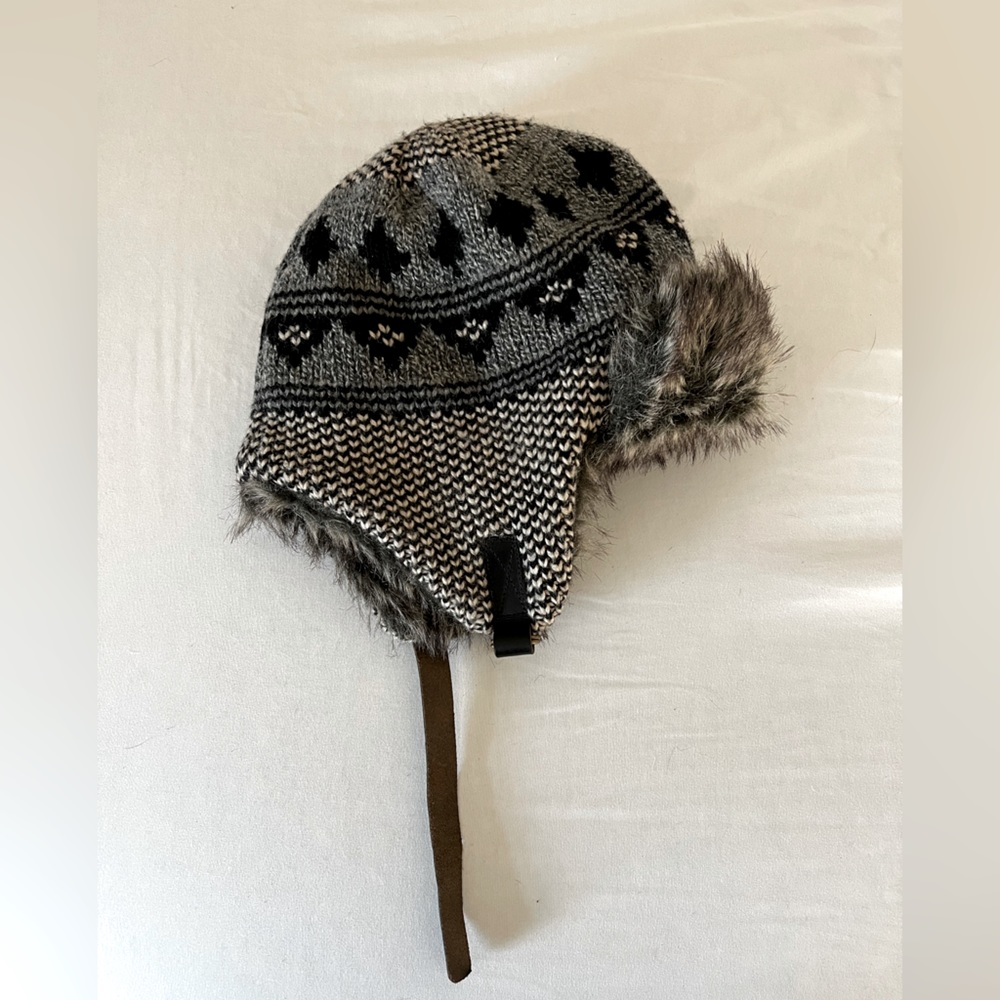 Bickley + Mitchell winter trapper hat. Faux fur